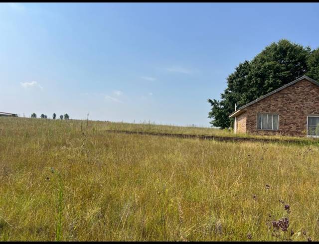 108,000M² VACANT LAND FOR SALE IN WONDERWATER